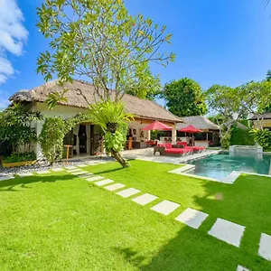 https://villa-jaclan-managed-by-villa-bugis.hotelsseminyak.net