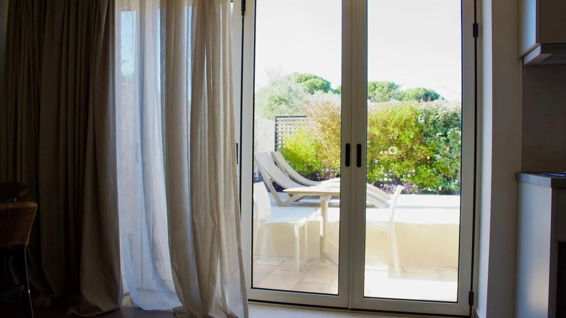 Makris Yialos Apartments Lassi  Greece